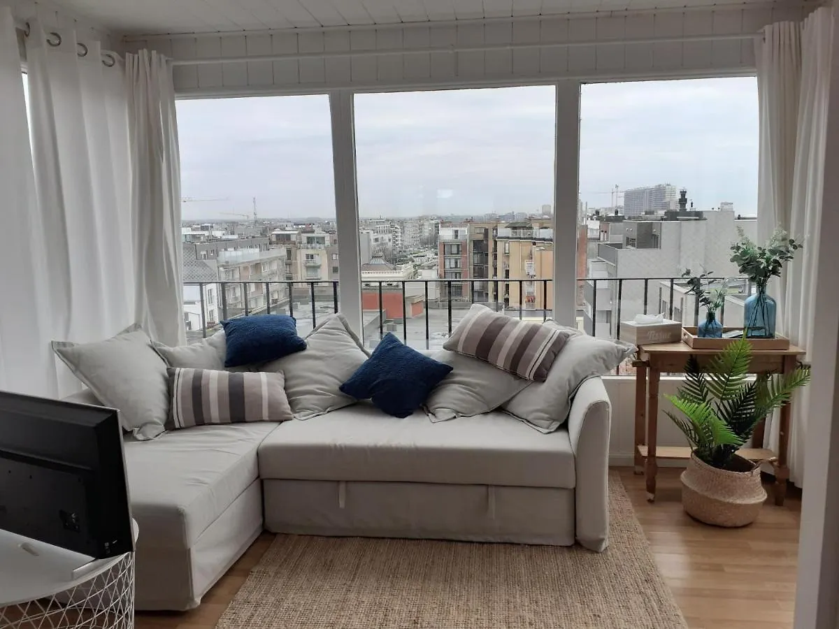 Gezellig Centraal Gelegen Penthouse Oostende Apartment Ostend